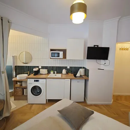 Apartment Opera - 5 Min Walk - Elegant 2 Sleeper *