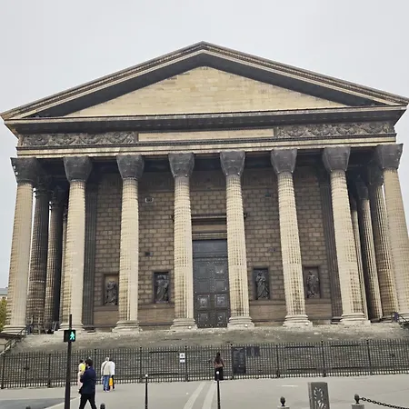 Lägenhet Opera - 5 Min Walk - Elegant 2 Sleeper